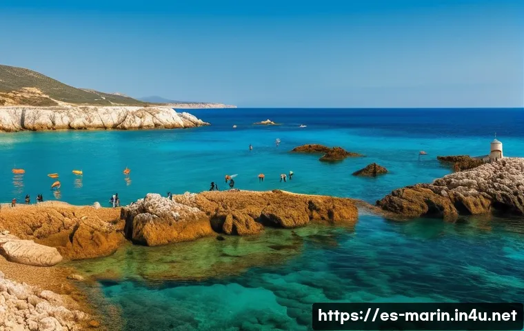 해양 기후 변화 - A vibrant Mediterranean coastal scene showing a diverse marine ecosystem impacted by rising ocean te...